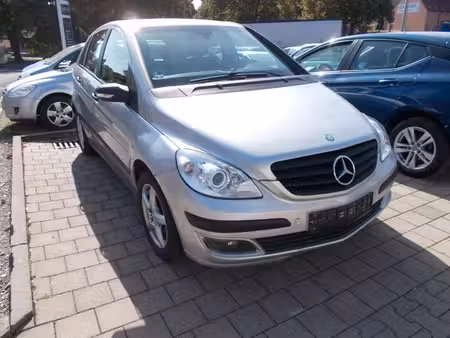 Mercedes-Benz Classe B B 200 2.0 136
