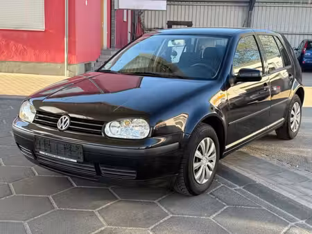 Volkswagen Golf 1.4 75 Confortline