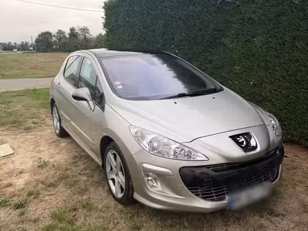 Peugeot 308 2.0 HDi 140