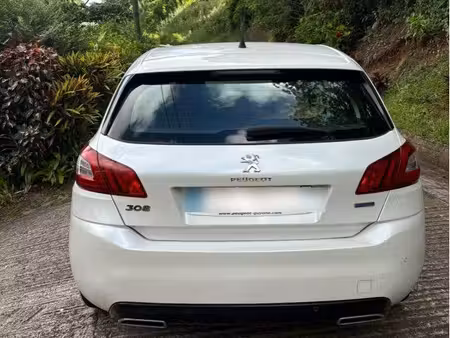 Peugeot 308 1.2 THP 130