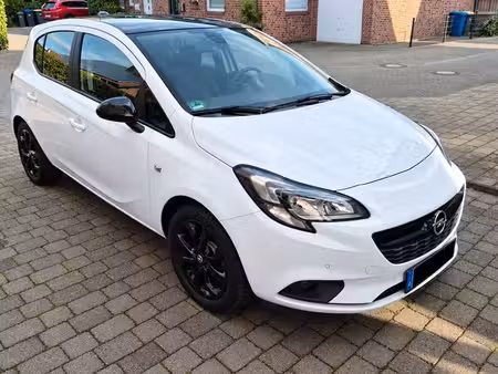 Opel Corsa 1.4 90 Color Edition