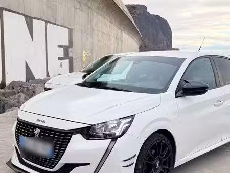 Peugeot 208 1.2 75
