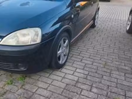 Opel Corsa 1.2 75