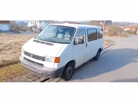 Volkswagen Transporter T4 2.5 TDI 88
