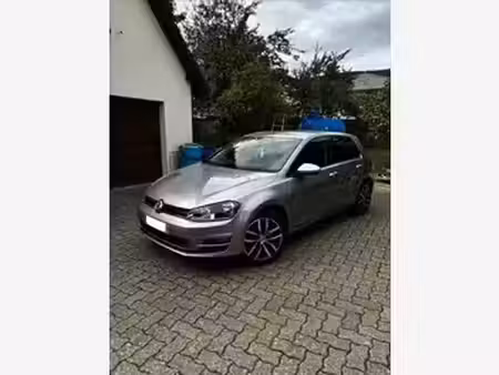 Volkswagen Golf 1.2 TSI 110 Confortline