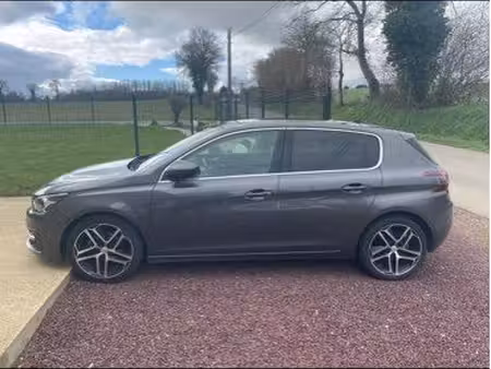 Peugeot 308 1.5 HDi 130