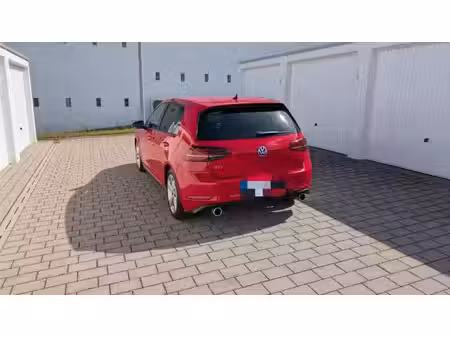 Volkswagen Golf GTI 2.0 TSI 245 Performance