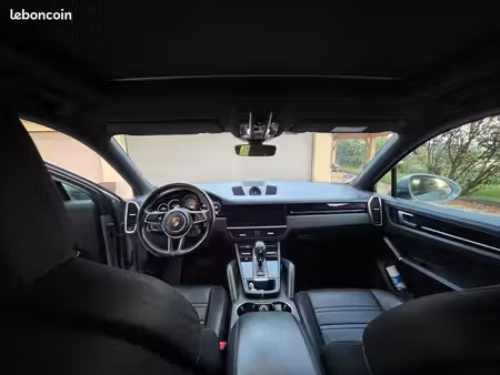 Porsche Cayenne V6 3.0 462 4x4