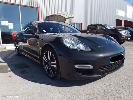 Porsche Panamera Turbo V8 4.8 500 4x4