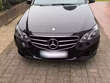 Mercedes-Benz Classe E E 220 2.1 170 Night Edition