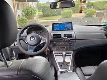 BMW X3 30d 3.0 218
