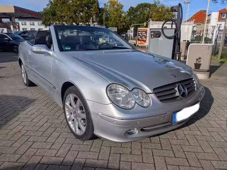 Mercedes-Benz CLK 320
