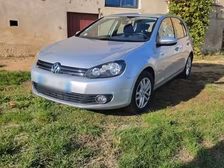 Volkswagen Golf 1.6 TDI 105