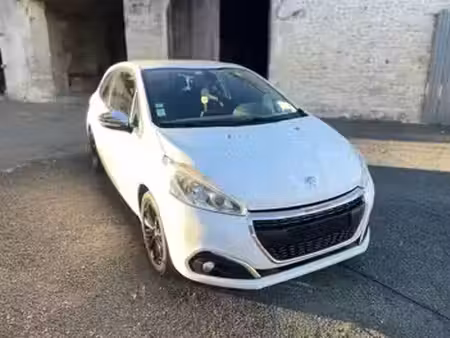 Peugeot 208 1.6 THP 208 Allure