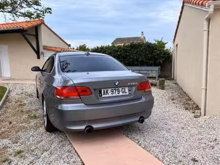BMW Série 3 335d 3.0 286
