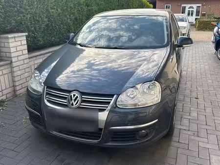 Volkswagen Jetta 2.0 TDI 140