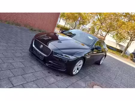 Jaguar XE P250 2.0 250 S