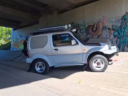 Suzuki Jimny 1.3 86 4x4