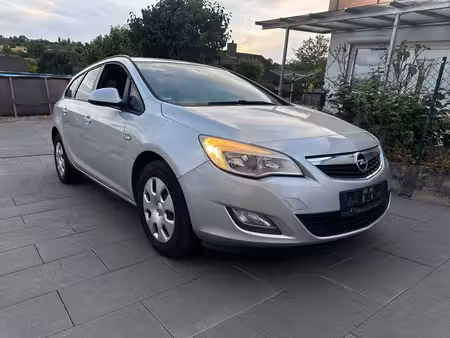 Opel Astra 1.7 CDTI 110 Sport