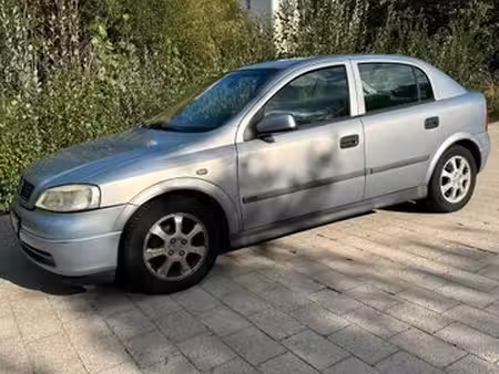 Opel Astra 1.6 100