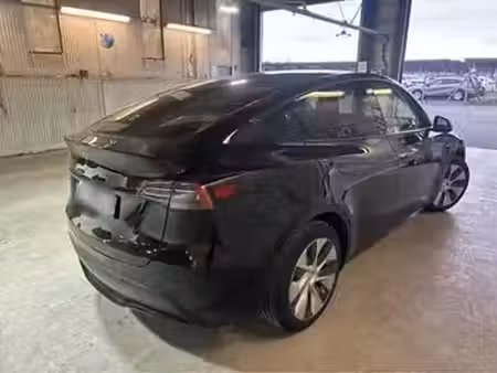 Tesla Model Y Grande Autonomie