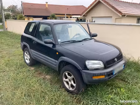 Toyota RAV4 2.0 128 GX