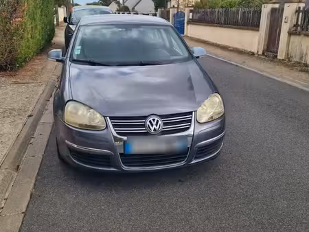 Volkswagen Jetta 2.0 FSI 150