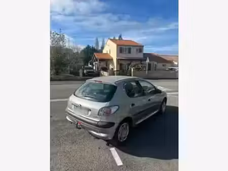 Peugeot 206 1.4 75 X Line