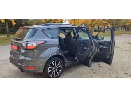 Ford Kuga 1.5 150 ST Line