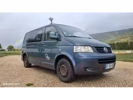 Volkswagen Transporter T5 2.5 TDI 130