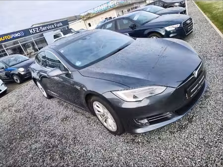 Tesla Model S 75 332