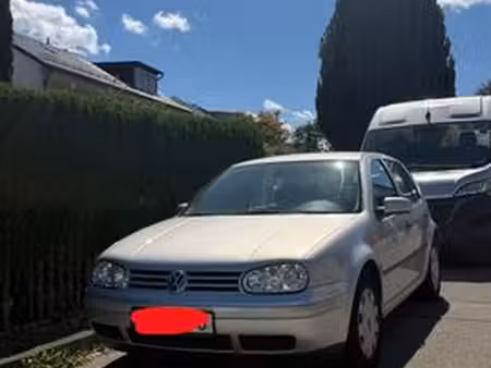 Volkswagen Golf 1.4 75 Base