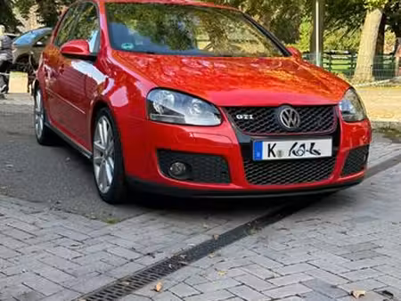 Volkswagen Golf GTI 2.0 FSI 200