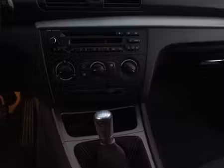 BMW Série 1 116i 1.6 122