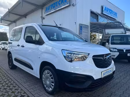 Opel Combo 1.2 110