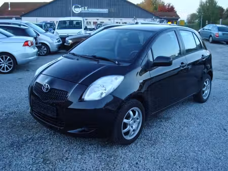 Toyota Yaris 1.3 VVT-i 87 L