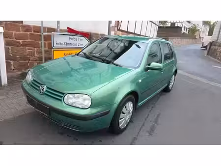Volkswagen Golf 1.4 75