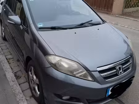 Honda FRV 1.8 140