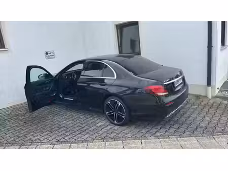 Mercedes-Benz Classe E E 220 AMG Line 4Matic
