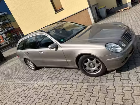 Mercedes-Benz Classe E E 220 2.1 CDI 150
