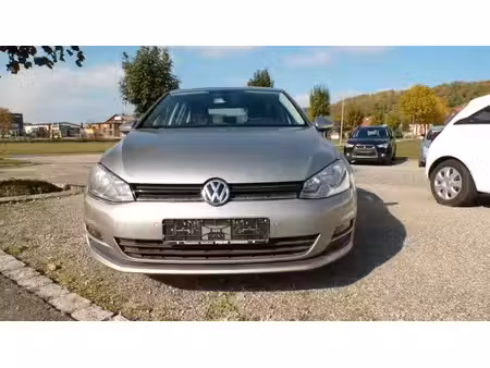 Volkswagen Golf 1.6 TDI 105 Confortline
