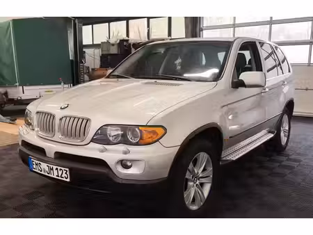 BMW X5 44i 4.4 320