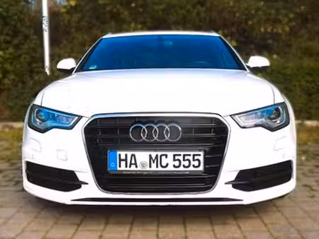 Audi A6 2.0 TDI 177 S line