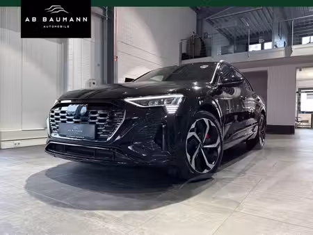 Audi Q8 50 340 S line quattro