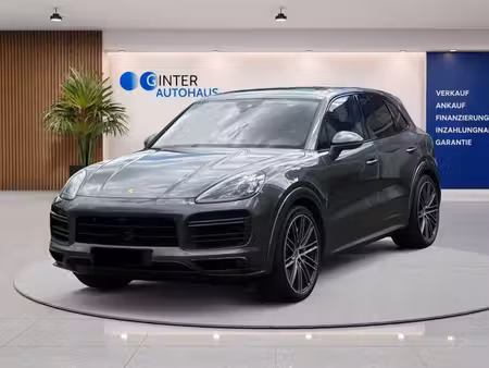 Porsche Cayenne Turbo 4x4