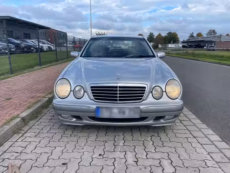 Mercedes-Benz Classe E E 240 V6 2.6 170 Elegance
