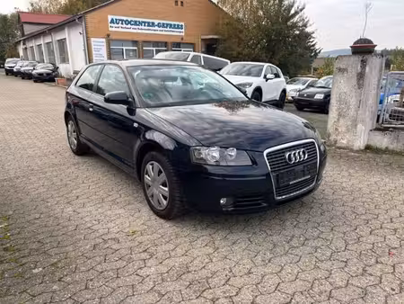 Audi A3 1.6 102 Attraction