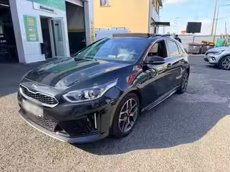 Kia Ceed 1.4 T GDi 140 GT Line Premium