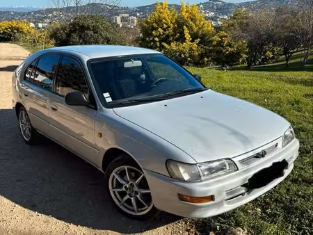 Toyota Corolla 1.3 75