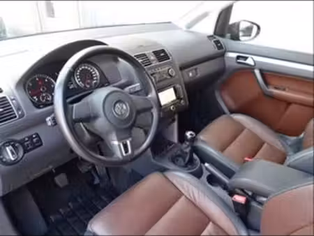 Volkswagen Touran TDI 105
